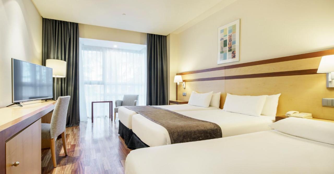 Ilunion Pio XII Hotel Madrid Szoba fotó